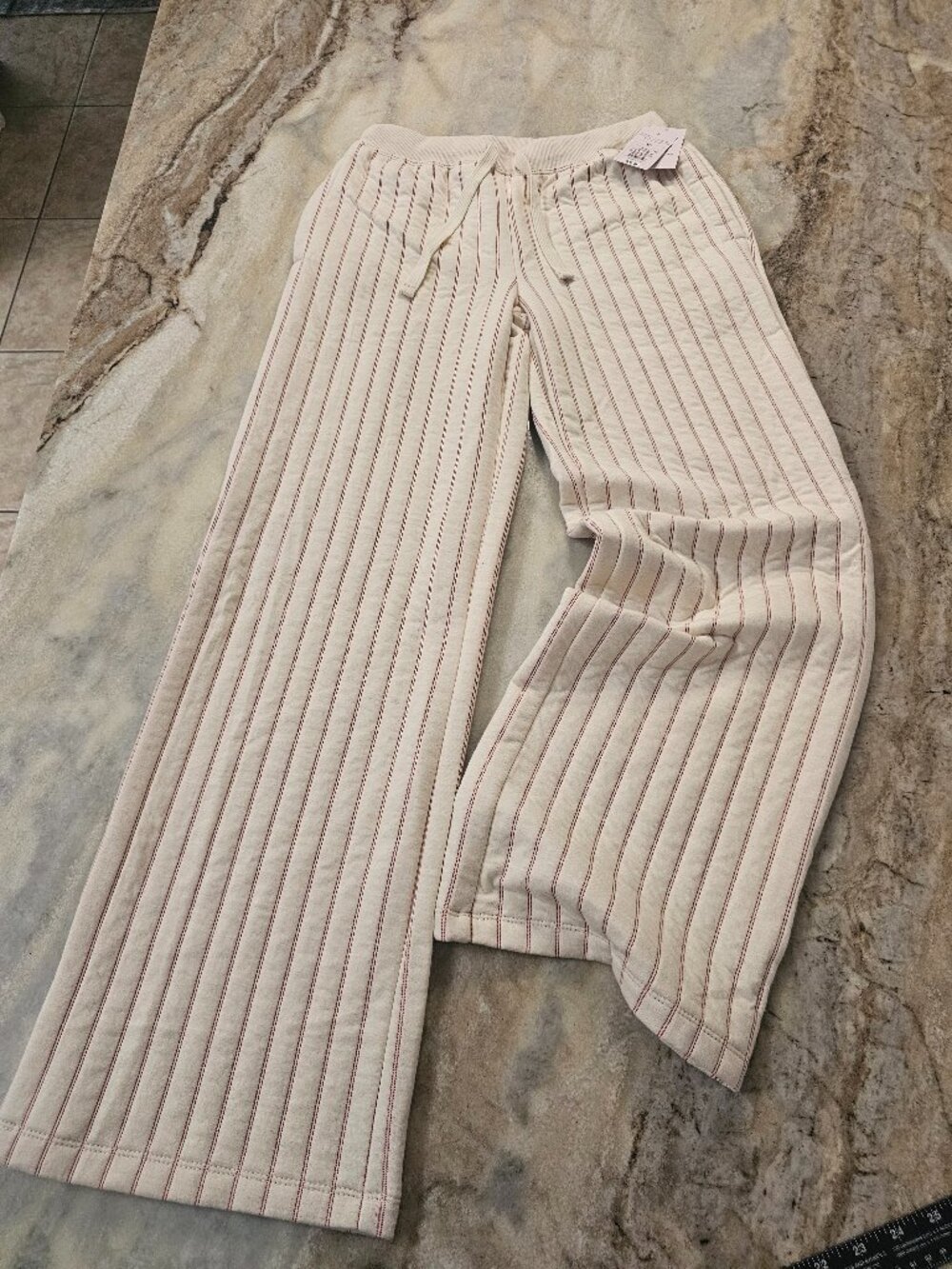 Auden Quilted Lounge Pants Cream Red Stitch XS NWT Cozy Wide Leg
